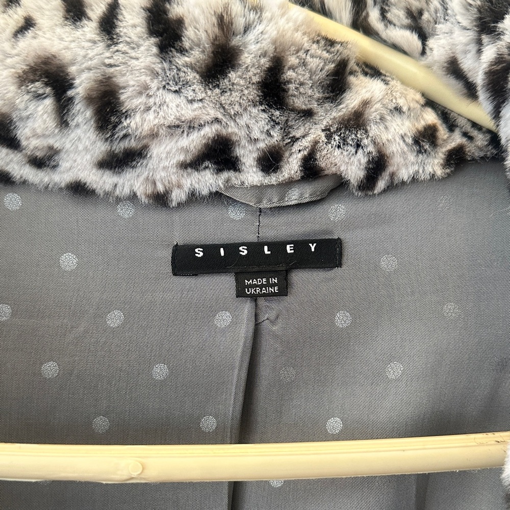 Sisley-Paris Faux Fur Jacket in Gray and Black v - Picture 3 of 8